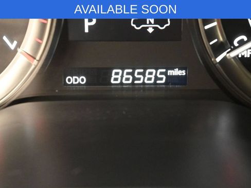 Used 2016 Lexus LX 570 4WD w/ Luxury Package image 21