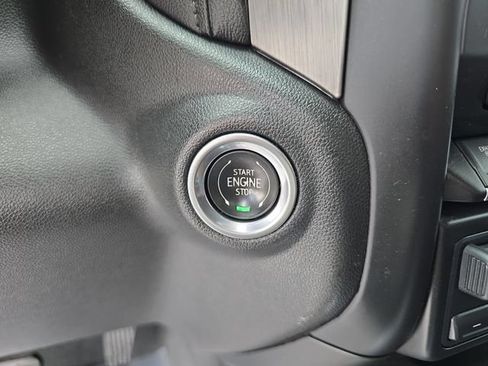 Certified 2021 GMC Sierra 2500 Denali w/ Denali Ultimate Package AWD/4WD image 28