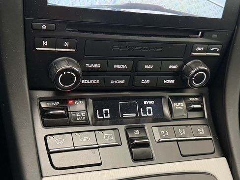 Certified 2018 Porsche 911 GT3 RWD image 16