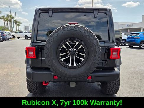 Certified 2025 Jeep Wrangler Unlimited Rubicon AWD/4WD image 6