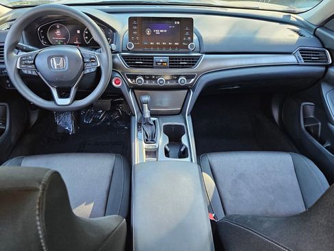 Used 2020 Honda Accord LX image 9