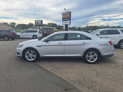 Used 2017 Ford Taurus SE