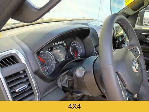 Used 2025 RAM 1500 Big Horn AWD/4WD image 11