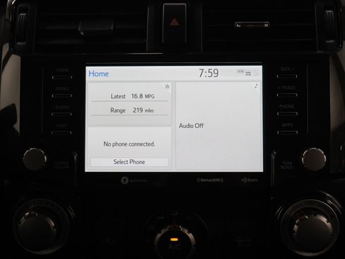 Used 2024 Toyota 4Runner TRD Off-Road AWD/4WD image 17