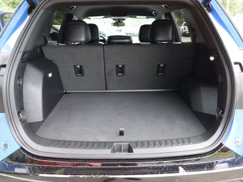 Used 2026 GMC Terrain AT4 w/ Convenience Package III AWD/4WD image 46