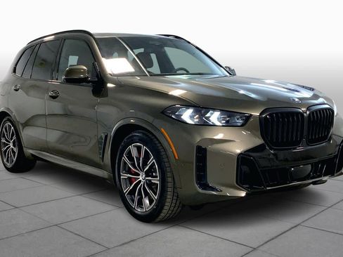 New 2026 BMW X5 xDrive50e image 2