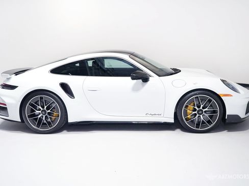 Used 2026 Porsche 911 Turbo S AWD/4WD image 3
