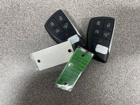 Used 2023 Chevrolet Silverado 1500 LT w/ Convenience Package II image 25