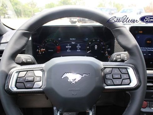 New 2025 Ford Mustang Coupe image 15