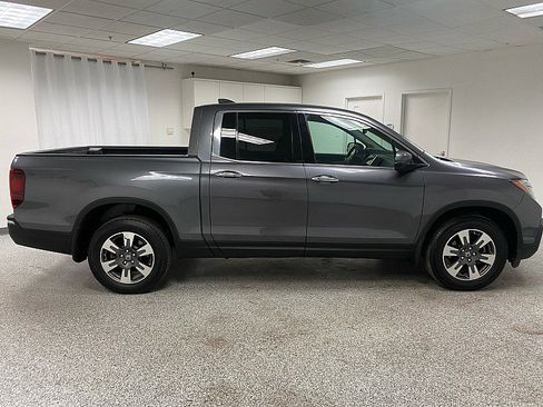 Used 2017 Honda Ridgeline RTL-E image 4