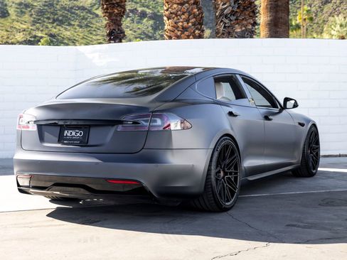 Used 2021 Tesla Model S Plaid image 10