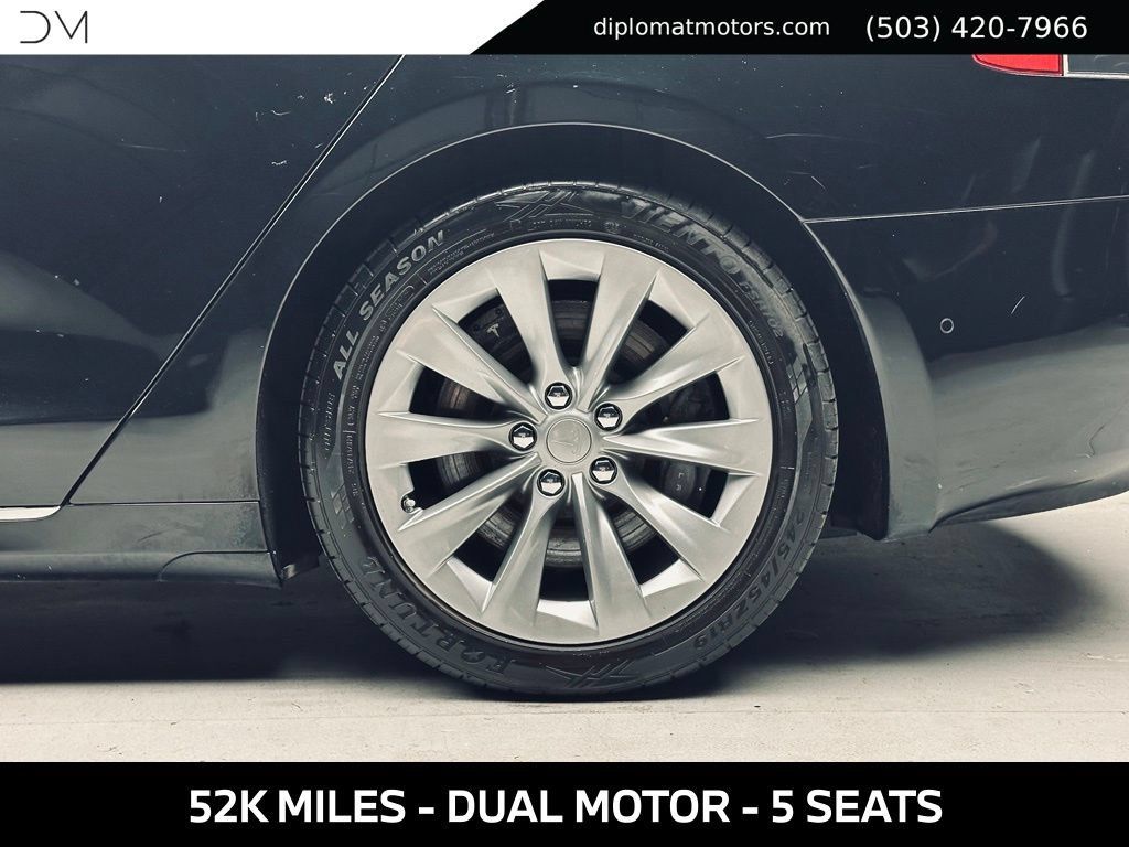Used 2016 Tesla Model S 60D AWD/4WD image 38