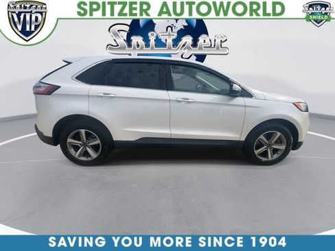 Used 2019 Ford Edge SEL AWD/4WD image 10