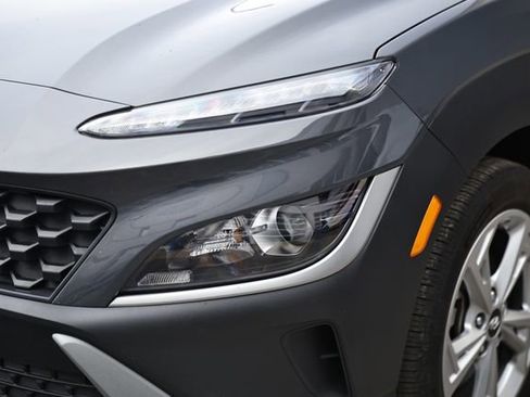 Used 2023 Hyundai Kona SEL w/ Convenience Package image 12