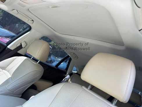 Used 2019 Lexus LS 500 w/ Accessory Package (Z2) RWD image 24