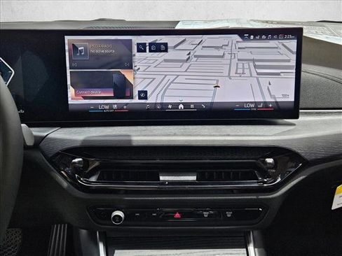 Used 2025 BMW 330i Sedan w/ Convenience Package image 13