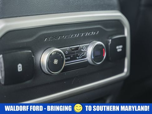 Used 2023 Ford Expedition Max XLT AWD/4WD image 40