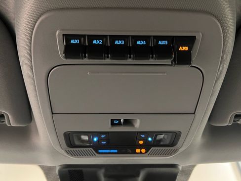 New 2026 Ford F550 4x4 Crew Cab image 22