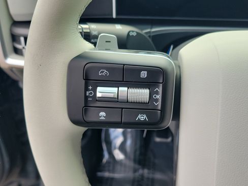 New 2026 Hyundai Santa Fe SE FWD image 23