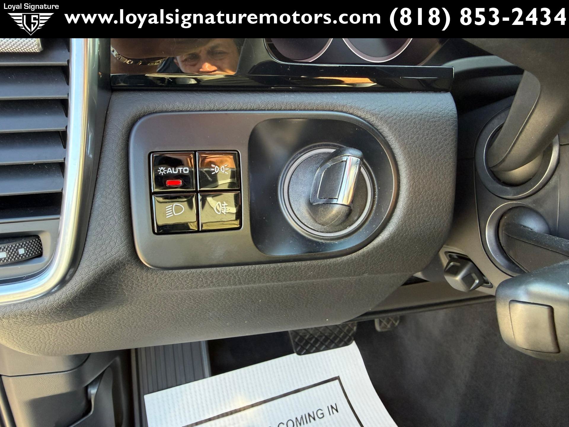 Used 2021 Porsche Cayenne AWD/4WD image 24