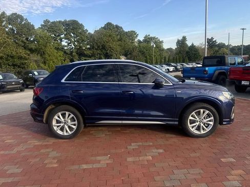 Used 2022 Audi Q3 2.0T Premium Plus w/ Premium Plus Package AWD/4WD image 16