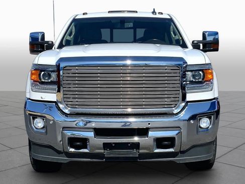 Used 2019 GMC Sierra 2500 SLT AWD/4WD image 4