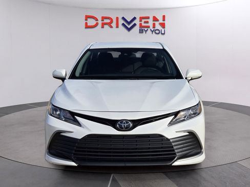 Used 2024 Toyota Camry LE image 8