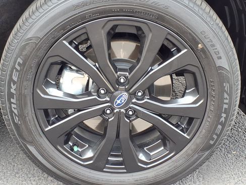 Used 2024 Subaru Forester Sport image 9