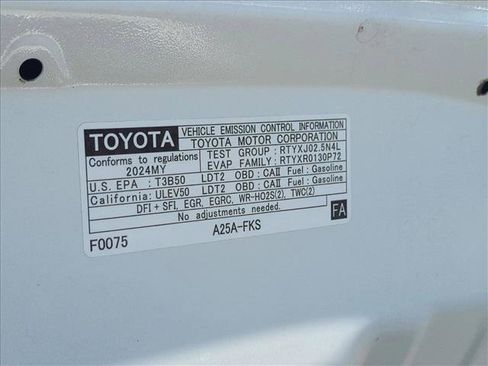 Used 2024 Toyota RAV4 XLE w/ Weather Package AWD/4WD image 25
