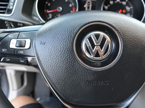 Used 2016 Volkswagen Passat 1.8T S image 20