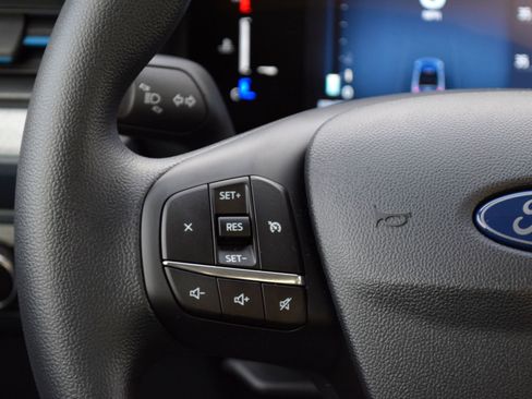 New 2026 Ford Maverick XLT image 9