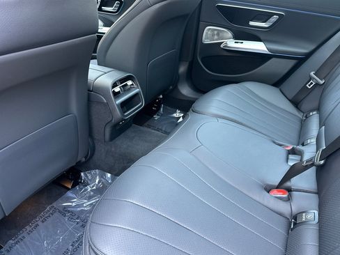 Used 2025 Mercedes-Benz E 450 4MATIC All-Terrain Wagon image 11
