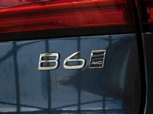 Used 2026 Volvo V90 B6 Cross Country Ultra image 83
