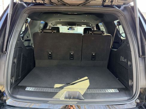 Certified 2025 Chevrolet Suburban Premier AWD/4WD image 8