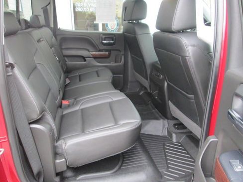 Used 2018 GMC Sierra 1500 SLT AWD/4WD image 14