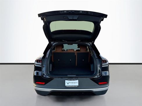 New 2025 VinFast VF 8 Plus image 26