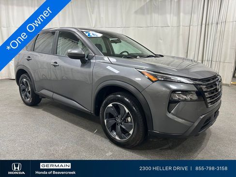 Used 2024 Nissan Rogue SV AWD/4WD image 1