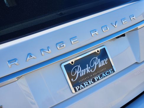 Used 2021 Land Rover Range Rover Westminster Edition image 10