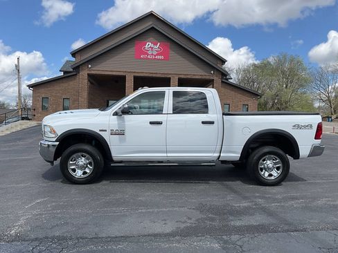 Used 2018 RAM 2500 Tradesman w/ Chrome Appearance Group image 2