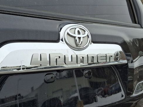 Used 2024 Toyota 4Runner Limited image 25