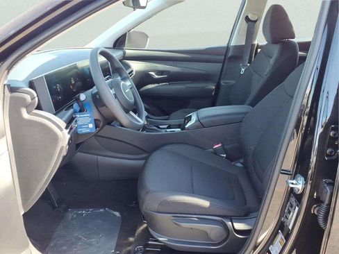 New 2026 Hyundai Tucson SE FWD image 9