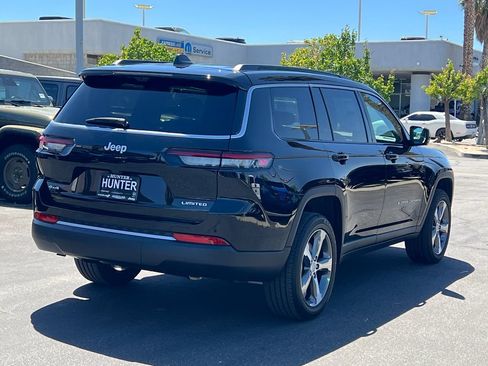 New 2026 Jeep Grand Cherokee L Limited w/ Luxury Tech Group II AWD/4WD image 8