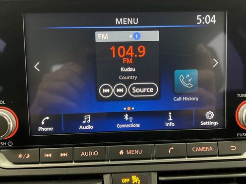 Used 2024 Nissan Altima 2.5 SV AWD/4WD image 43