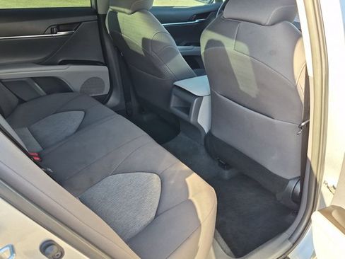 Used 2024 Toyota Camry LE FWD image 17
