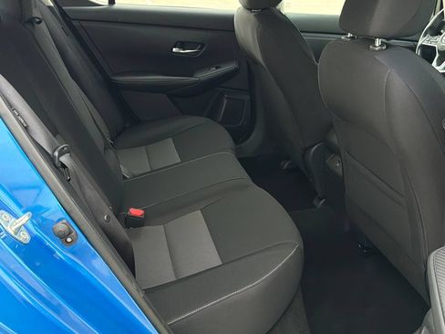 Used 2020 Nissan Sentra SV w/ Trunk Package FWD image 11