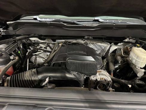 Used 2015 Chevrolet Silverado 2500 LT w/ LT Convenience Package AWD/4WD image 27