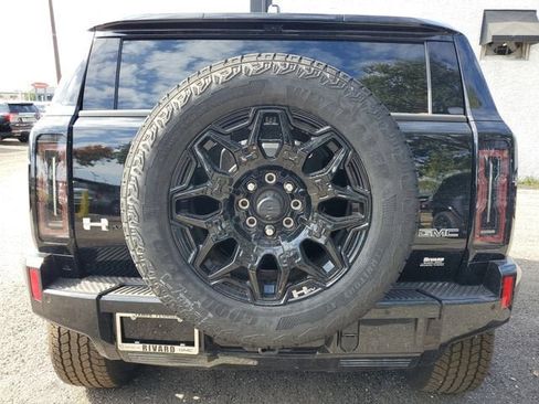 New 2026 GMC Hummer EV SUV AWD/4WD image 10