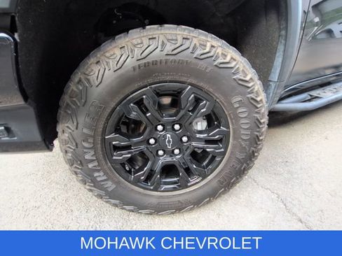 Used 2024 Chevrolet Silverado 1500 ZR2 AWD/4WD image 34