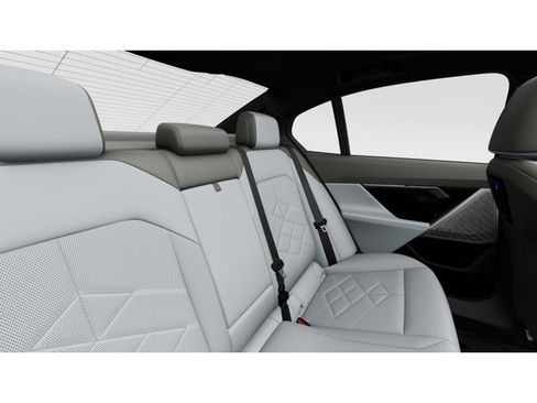 New 2027 BMW 550e xDrive AWD/4WD image 12