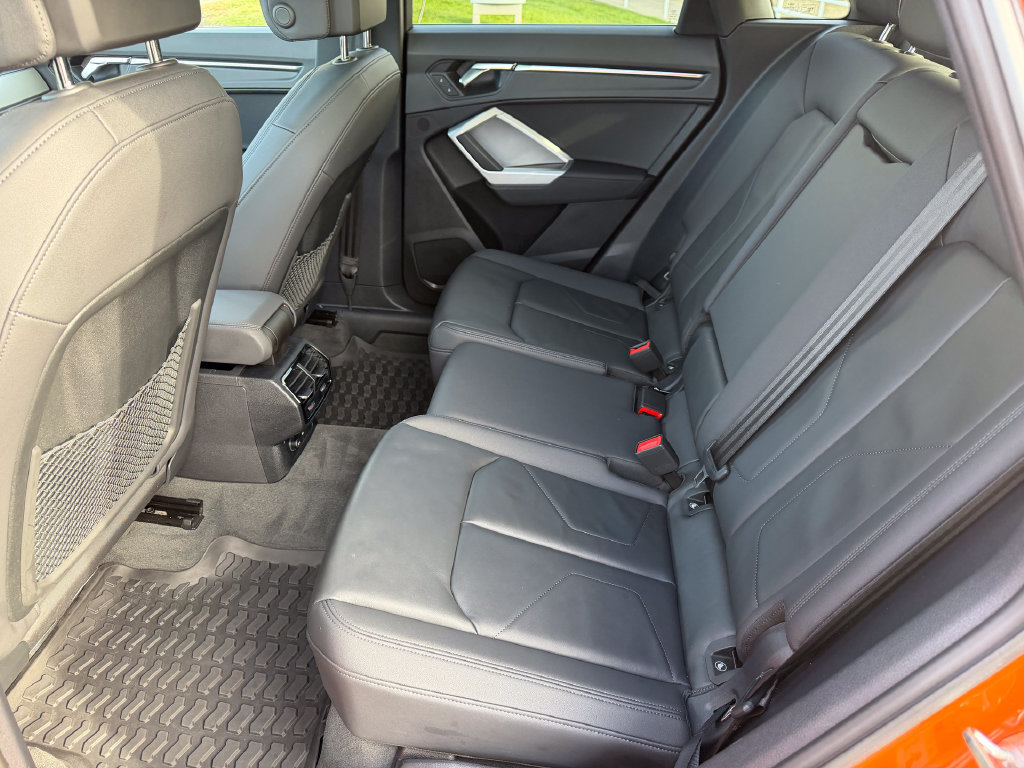 Certified 2023 Audi Q3 2.0T Premium Plus AWD/4WD image 22
